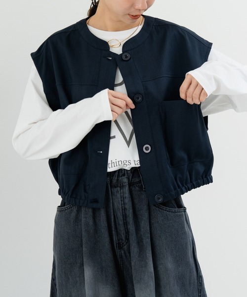 refinedworks(リファインドワークス)の「【refinedworks】旬のレイヤード にぴったりな 万能ベスト(ベスト・レディース・カーキ/ネイビー/ベージュ・FREE)」の14枚目の写真