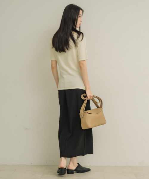 NEUNA(ヌナ)の「2wayスクエアショルダーバッグ(ショルダーバッグ・レディース・ブラック/アイボリー/ベージュ・FREE)」の20枚目の写真