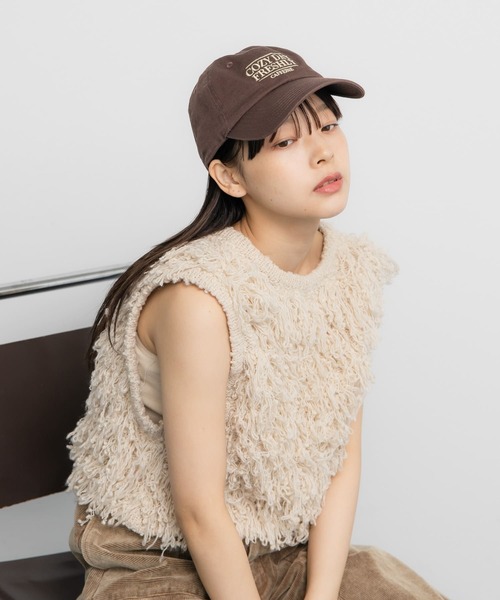 KBF(ケイビーエフ)の「カフェロゴエンブロイダリーCAP(キャップ・レディース・ブラウン/ブラック・ONE)」の4枚目の写真