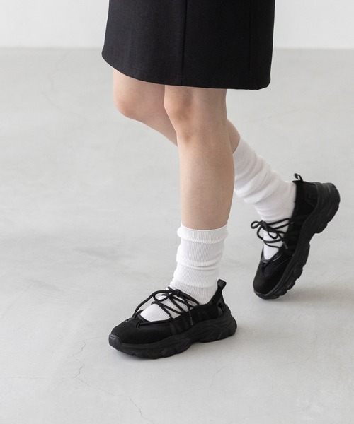 menue（メヌエ）の「レースアップ 厚底 バレエスニーカー（スニーカー・レディース・ブラック/ブラウン/ダークグレー/シルバー・S/M/L/LL）」の7枚目の写真