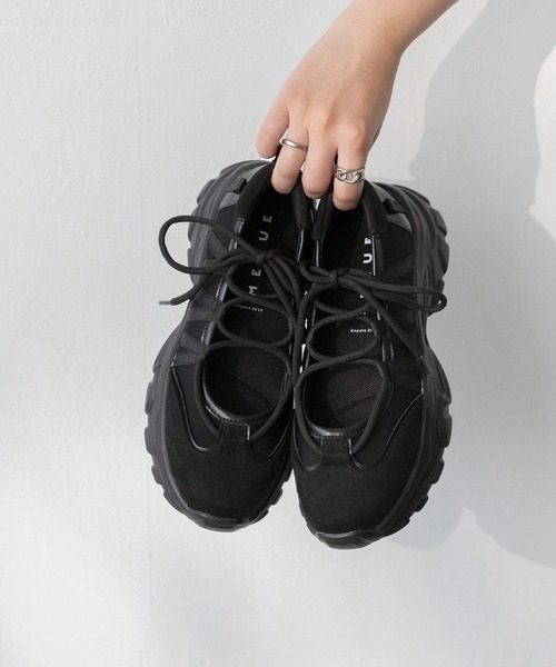 menue（メヌエ）の「レースアップ 厚底 バレエスニーカー（スニーカー・レディース・ブラック/ブラウン/ダークグレー/シルバー・S/M/L/LL）」の8枚目の写真