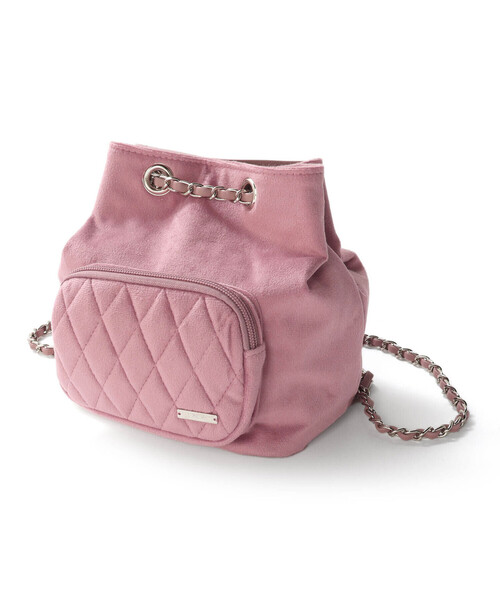 BeBe（ベベ）の「キルティングベロア2wayバケットバッグ（ショルダーバッグ・キッズ・ベージュ/ピンク・FREE）」の6枚目の写真