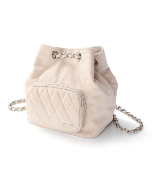 BeBe（ベベ）の「キルティングベロア2wayバケットバッグ（ショルダーバッグ・キッズ・ベージュ/ピンク・FREE）」の9枚目の写真