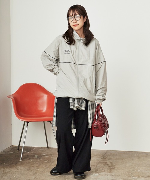 UMBRO/アンブロ ブランドワッペン リラックスフィット ナイロン