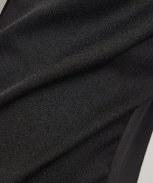 qualite(カリテ)の「ジョーゼットサテンワイドパンツ/バーガンディ/バレルパンツ(その他パンツ・レディース・ボルドー/ピンクベージュ/ブラック・36/38)」の21枚目の写真