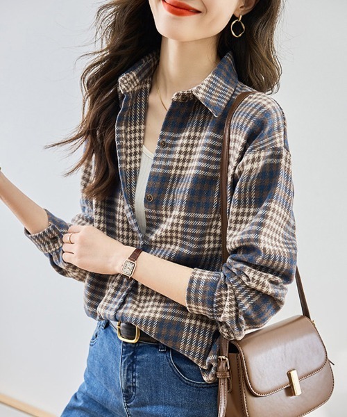 ONEP STAR(ワンピスター)の「レギュラーカラーチェック柄シャツ(シャツ/ブラウス・レディース・ブラウン/ブルー・MEDIUM/X-LARGE/LARGE)」の5枚目の写真