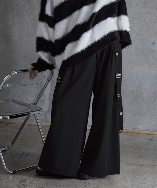 SERACE(セラス)の「【SERACE】Loose silhouette drape mode suspender wide slacks / ルーズシルエットドレープモードサスペンダーワイドスラックス(スラックス・メンズ・ライトグレー/ブラック・L/M/S)」の10枚目の写真