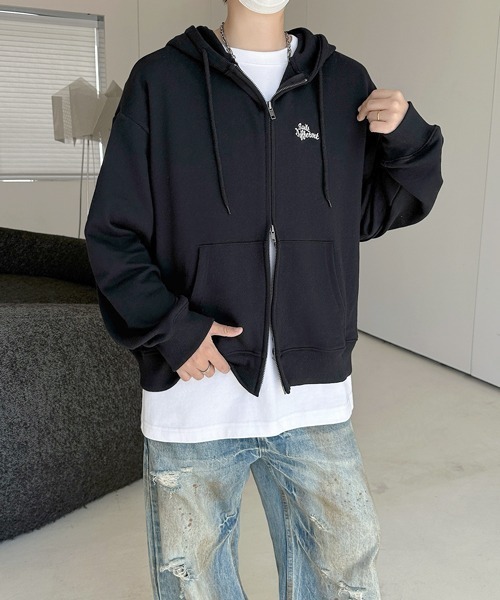 FVLMEN(フルメン)の「【FVLMEN】onepoint logo embroidery short W zip parka/ワンポイント ロゴ 刺繍 短丈 ダブル ジップ パーカー(パーカー・メンズ・グレー/ブラック/ネイビー・MEDIUM/LARGE)」の1枚目の写真