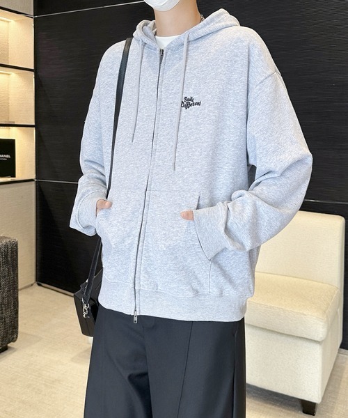 FVLMEN(フルメン)の「【FVLMEN】onepoint logo embroidery short W zip parka/ワンポイント ロゴ 刺繍 短丈 ダブル ジップ パーカー(パーカー・メンズ・グレー/ブラック/ネイビー・MEDIUM/LARGE)」の19枚目の写真