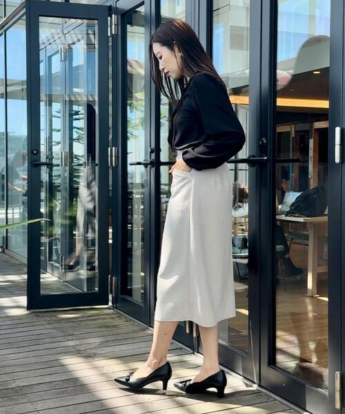 couture brooch(クチュールブローチ)の「【洗える・ストレッチ・通勤】スエード調ダンボールIラインスカート(スカート・レディース・ライトグレー/チャコールグレー/ボルドー・36/38/40/42)」の11枚目の写真