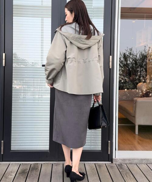 couture brooch(クチュールブローチ)の「【洗える・ストレッチ・通勤】スエード調ダンボールIラインスカート(スカート・レディース・ライトグレー/チャコールグレー/ボルドー・36/38/40/42)」の22枚目の写真