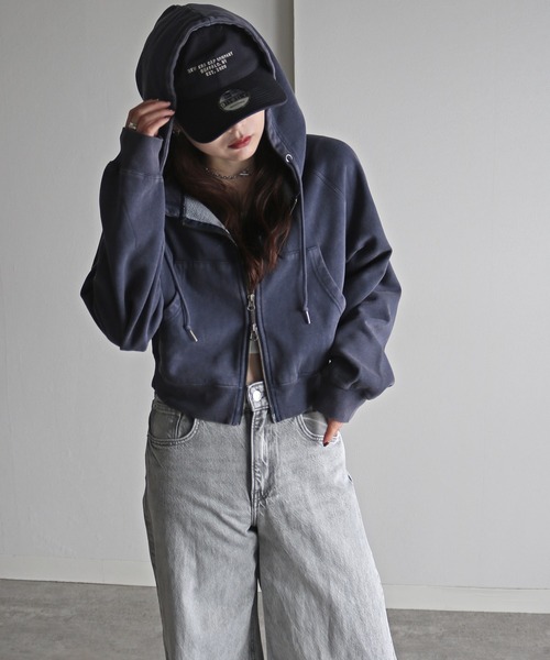 COURO（コウロ）の「スノーウォッシュ加工ダブルジップパーカー（パーカー・レディース・ネイビー/ブラック・FREE）」の10枚目の写真