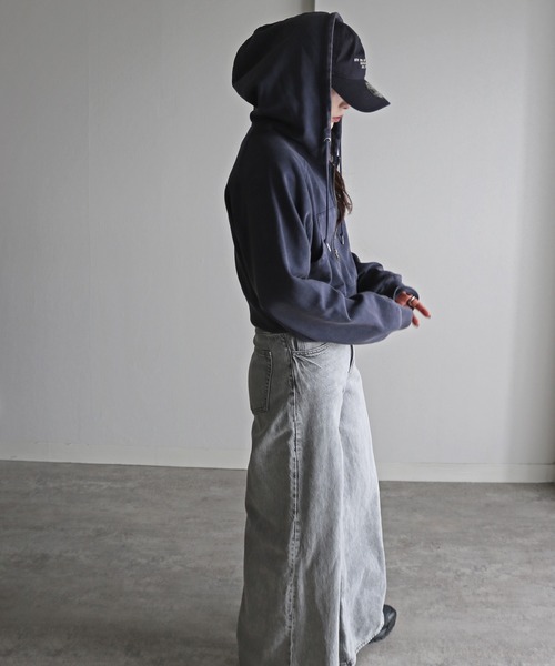 COURO（コウロ）の「スノーウォッシュ加工ダブルジップパーカー（パーカー・レディース・ネイビー/ブラック・FREE）」の12枚目の写真