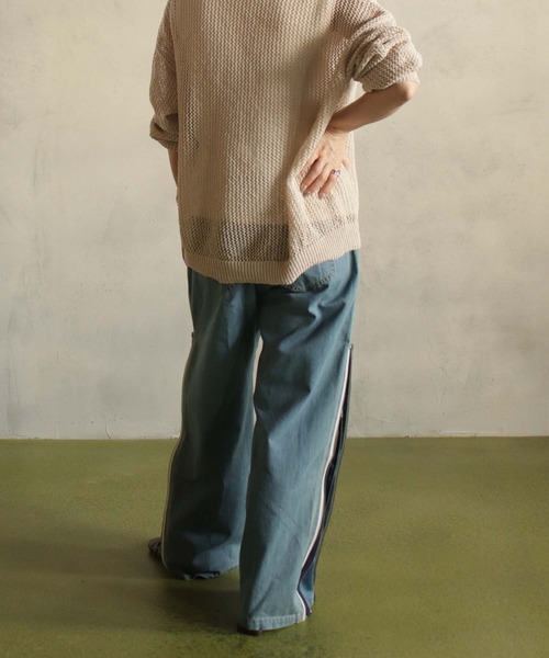 BITTOKO(ビットコ)の「サイドWジップデニムパンツ(デニムパンツ・レディース・ブラック/ブルー・SMALL/MEDIUM)」の12枚目の写真