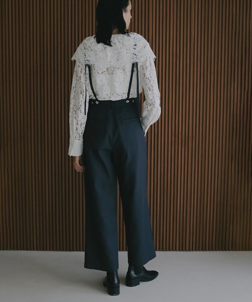 MANOF（マノフ）の「LACE COLLAR SHIRT（シャツ/ブラウス・レディース・カーキ/ブラック/ホワイト・F）」の7枚目の写真