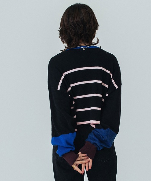 ROSE BUD(ローズバッド)の「(CREOLME)MULTI STRIPE KNIT CARDIGAN(カーディガン/ボレロ・レディース・ブラック/グレー・ONE SIZE)」の3枚目の写真