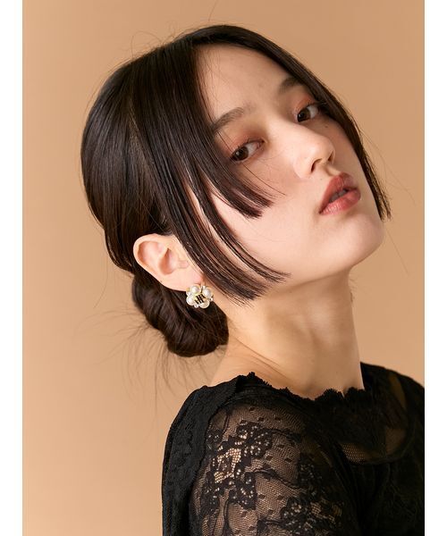 LILY BROWN（リリーブラウン）の「LBロゴパールピアス（ピアス（両耳用）・レディース・オレンジ/ホワイト/グリーン・F）」の15枚目の写真