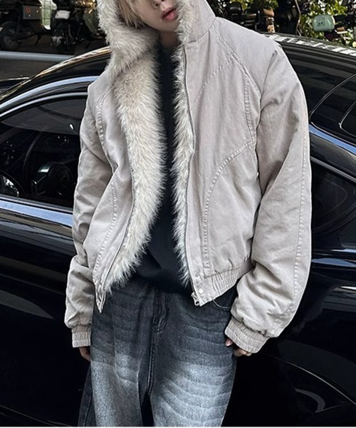 NEW GENTLEMAN(ニュージェントルマン)の「ベルゲン ファーフード ビッグブルゾン(ブルゾン・メンズ・ブラック/グレー・M/L/XL)」の22枚目の写真