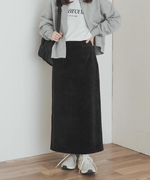 URBAN RESEARCH DOORS（アーバンリサーチドアーズ）の「ベロアワッシャーIラインスカート（スカート・レディース・ブラック/ブラウン・MEDIUM）」の2枚目の写真