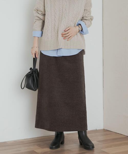 URBAN RESEARCH DOORS（アーバンリサーチドアーズ）の「ベロアワッシャーIラインスカート（スカート・レディース・ブラック/ブラウン・MEDIUM）」の3枚目の写真