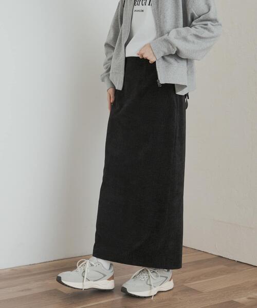 URBAN RESEARCH DOORS（アーバンリサーチドアーズ）の「ベロアワッシャーIラインスカート（スカート・レディース・ブラック/ブラウン・MEDIUM）」の18枚目の写真