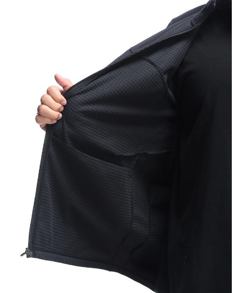 UNDER ARMOUR（アンダーアーマー）の「UNDER ARMOUR (アンダーアーマー) FITTED STORM ウインターニット 3レイヤー フルジップスタント ジャケット（ブルゾン・メンズ・ブラック/ホワイト・3XL/4XL/5XL）」の14枚目の写真