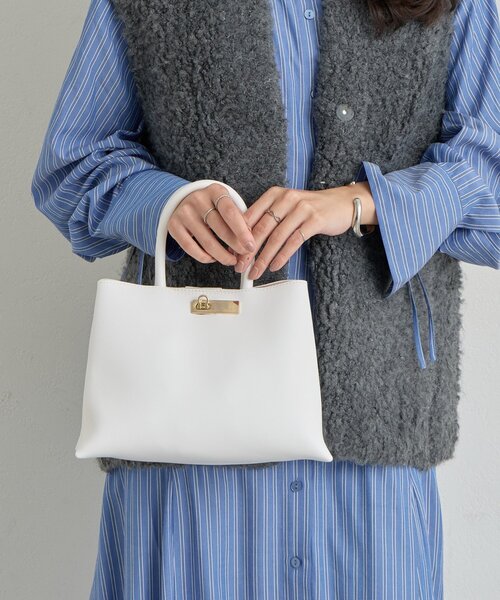 cache cache（カシュ カシュ）の「【cache cache(カシュカシュ)】三層トートバッグ（ハンドバッグ・レディース・ベージュ/ブラック/ホワイト/サックスブルー/イエロー・FREE）」の2枚目の写真
