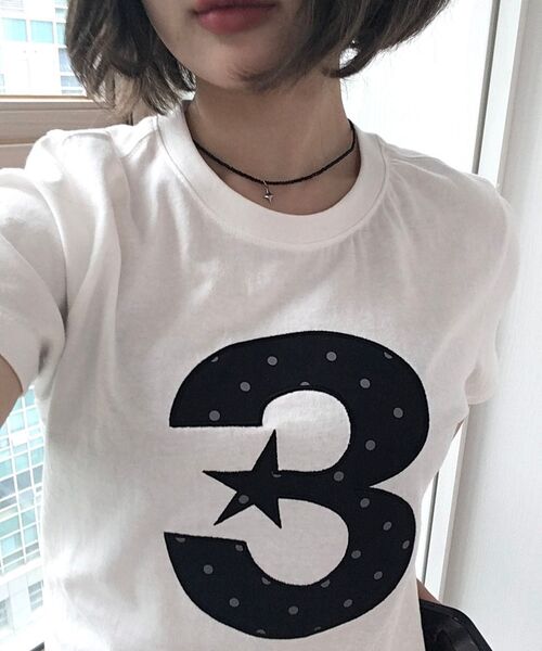 BAUF（バウフ）の「3ロゴドットスリムフィットTシャツ[ホワイト]（Tシャツ/カットソー・レディース・その他・FREE）」の2枚目の写真