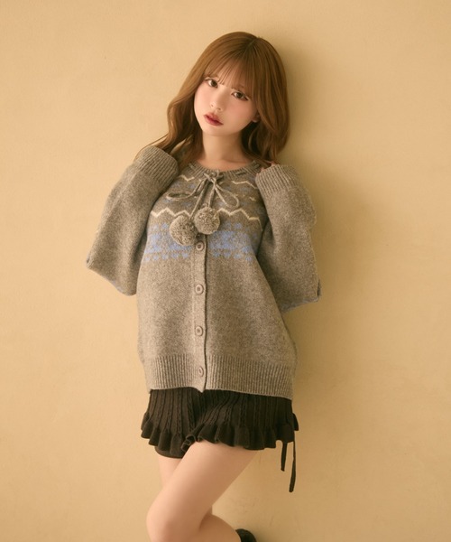 TITTY&CO.（ティティーアンドコー）の「ノルディック柄ボンボン付きニットカーディガン（カーディガン/ボレロ・レディース・ボルドー/ピンク/アイボリー/グレー・FREE）」の19枚目の写真