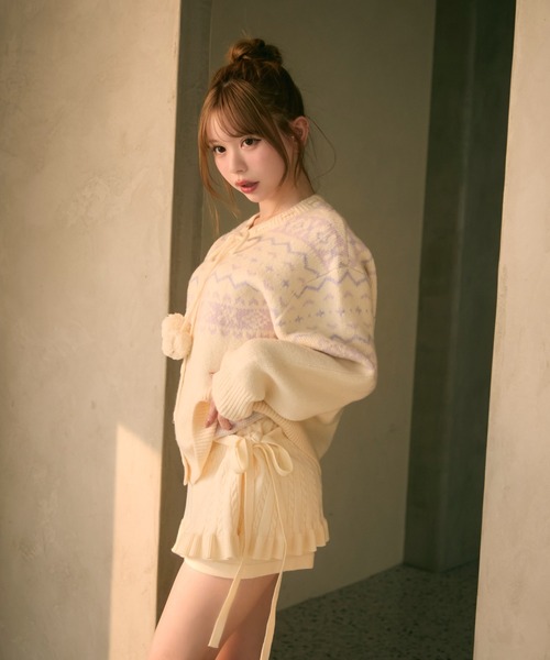 TITTY&CO.（ティティーアンドコー）の「ノルディック柄ボンボン付きニットカーディガン（カーディガン/ボレロ・レディース・ボルドー/ピンク/アイボリー/グレー・FREE）」の5枚目の写真