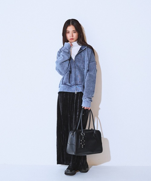 JEANASIS（ジーナシス）の「シルキータッチハイネックLS TEE/629910（Tシャツ/カットソー・レディース・ブラック/ホワイト/レッド・FREE）」の15枚目の写真