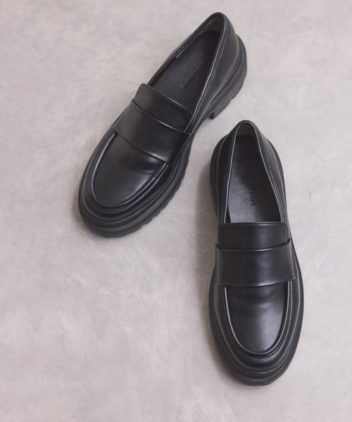 ADAM ET ROPE'（アダムエロペ）の「晴雨兼用ベーシックローファー（ローファー・レディース・ブラック・23.5/23/25/24.5/24）」の2枚目の写真