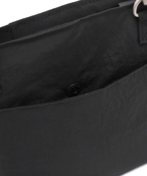 Snow Peak（スノーピーク）の「Snow Peak / Cample Cross Sacoche キャンプルクロスサコッシュ 海外限定（ショルダーバッグ・メンズ・ライトグレー/スミクロ・ONE SIZE）」の6枚目の写真