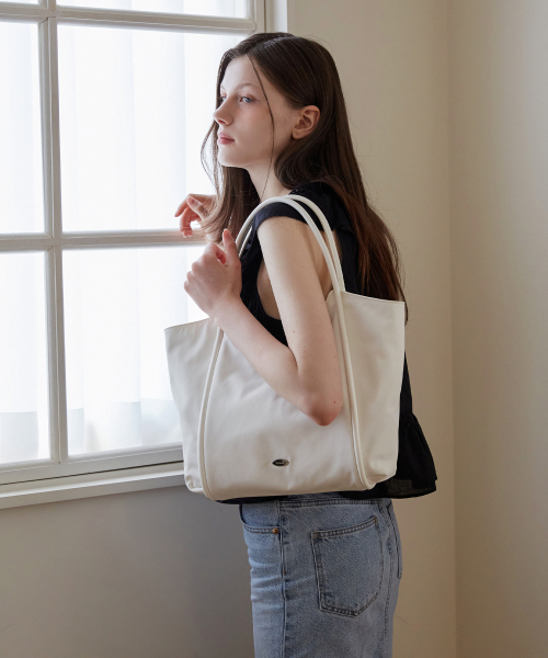 VALLUAT（バリュエット）の「Marenne bag_Ivory（ショルダーバッグ・レディース・その他・FREE）」の2枚目の写真