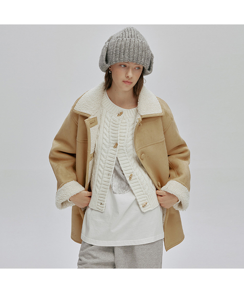 AFTERHOURS(アフターアワーズ)の「WOOL SHEARLING MUSTANG JACKET (SUEDE-BEIGE)(ムートンコート・レディース・ベージュ・FREE)」の1枚目の写真