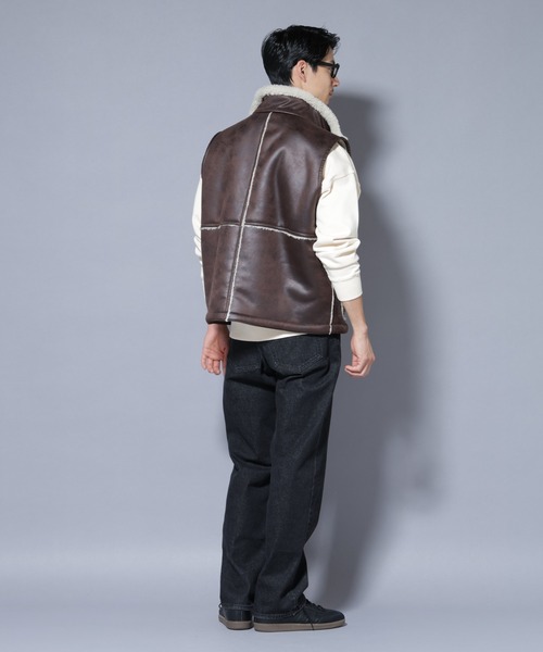 NANO universe（ナノユニバース）の「クラックフェイクムートンリバーシブルベスト（ベスト・メンズ・ブラック/ブラウン・M/L）」の10枚目の写真