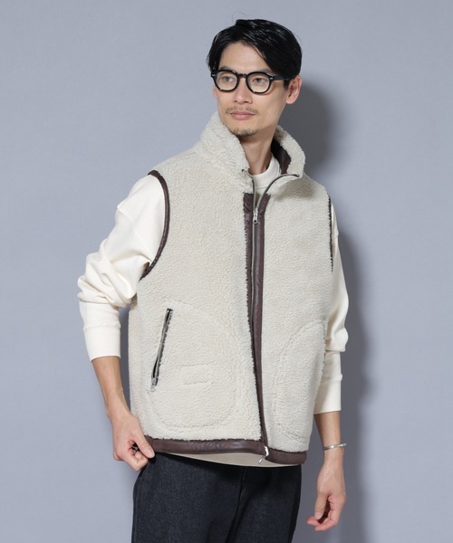 NANO universe（ナノユニバース）の「クラックフェイクムートンリバーシブルベスト（ベスト・メンズ・ブラック/ブラウン・M/L）」の6枚目の写真