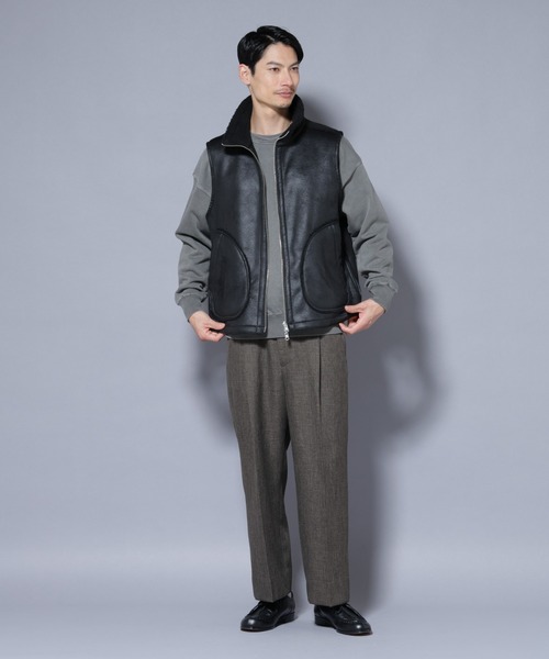 NANO universe（ナノユニバース）の「クラックフェイクムートンリバーシブルベスト（ベスト・メンズ・ブラック/ブラウン・M/L）」の16枚目の写真