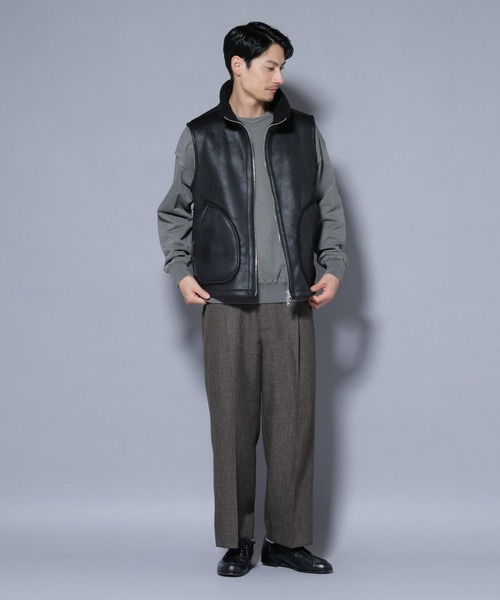 NANO universe（ナノユニバース）の「クラックフェイクムートンリバーシブルベスト（ベスト・メンズ・ブラック/ブラウン・M/L）」の17枚目の写真