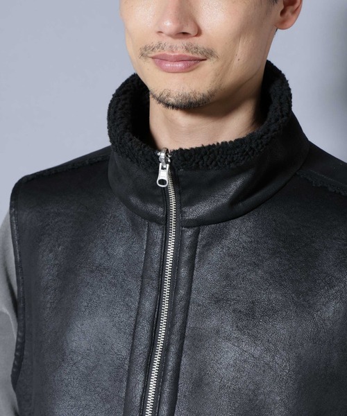 NANO universe（ナノユニバース）の「クラックフェイクムートンリバーシブルベスト（ベスト・メンズ・ブラック/ブラウン・M/L）」の21枚目の写真