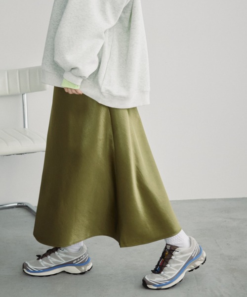 Auntie Rosa Holiday(アンティローザホリデー)の「ヴィンテージサテンフレアスカート(スカート・レディース・ブラック/グリーン/ブラウン/グレー・FREE)」の8枚目の写真