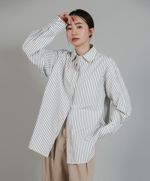 select MOCA Et（セレクトモカエト）の「【Et】2Way Striped Oversized Blouse（シャツ/ブラウス・レディース・ブルー/ベージュ・FREE）」の2枚目の写真