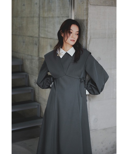 【美品】ハート イッセイミヤケ シャツワンピース チャコールグレー セール】レイヤードシャツワンピース 2点セット スーツ ビスチェ