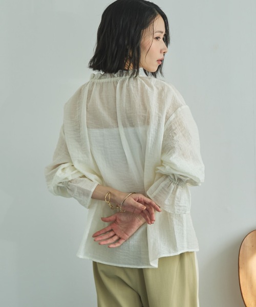 Doux archives(ドゥアルシーヴ)の「シアーストライプスタンドフリルブラウス(シャツ/ブラウス・レディース・オフホワイト/ピンク/サックスブルー・FREE)」の14枚目の写真