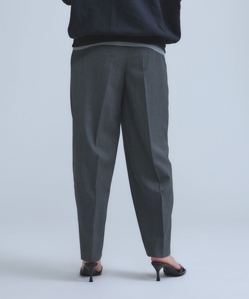 Chaos（カオス）の「Chaos(カオス)/ ラニールタックパンツ（スラックス・レディース・トップグレー/ネイビー・36/38）」の8枚目の写真