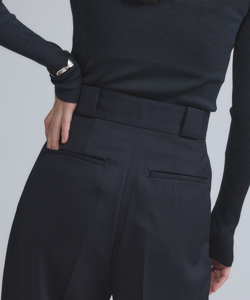 Chaos（カオス）の「Chaos(カオス)/ ラニールタックパンツ（スラックス・レディース・トップグレー/ネイビー・36/38）」の22枚目の写真