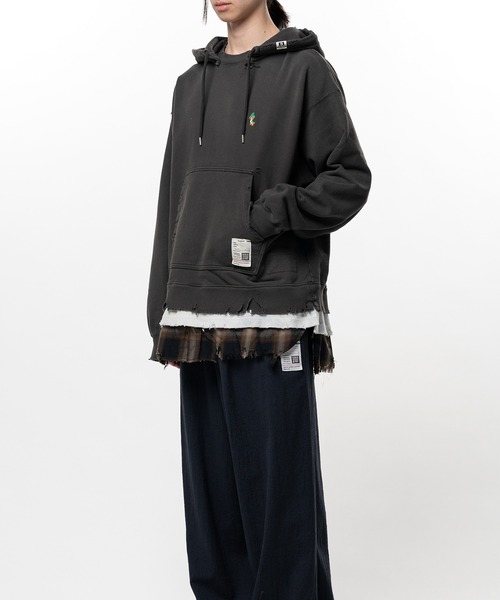 Maison MIHARA YASUHIRO（メゾンミハラヤスヒロ）の「Triple Layered Hoodie（スウェット・メンズ・ブラック・44/46）」の8枚目の写真