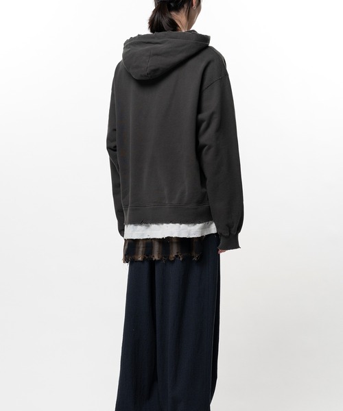Maison MIHARA YASUHIRO（メゾンミハラヤスヒロ）の「Triple Layered Hoodie（スウェット・メンズ・ブラック・44/46）」の9枚目の写真