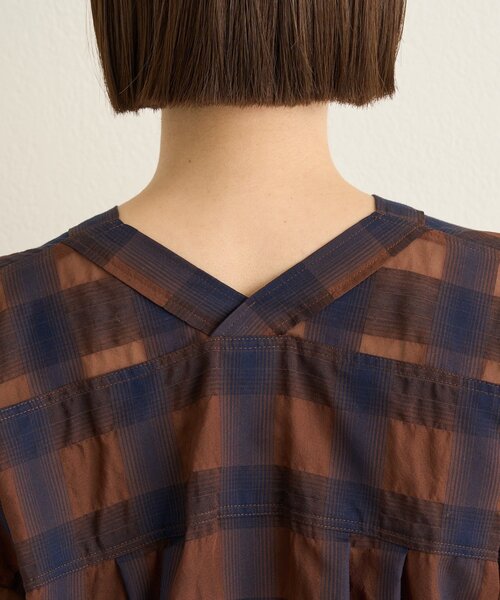 Omekashi（オメカシ）の「シアーチェックカラーレスブラウス（シャツ/ブラウス・レディース・ブラウン/ベージュ・FREE）」の10枚目の写真