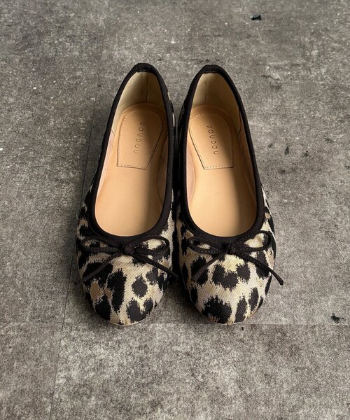 DouDou（ドゥドゥ）の「ラウンドフラットパンプス（その他シューズ・レディース・ピンク/ベージュ/ブラック/シルバー・23cm/23.5cm/24cm/24.5cm）」の13枚目の写真